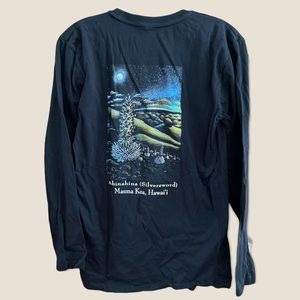 District Threads Mauna Kea Hawaii Long sleeve Unisex Graphic Tee Size Small